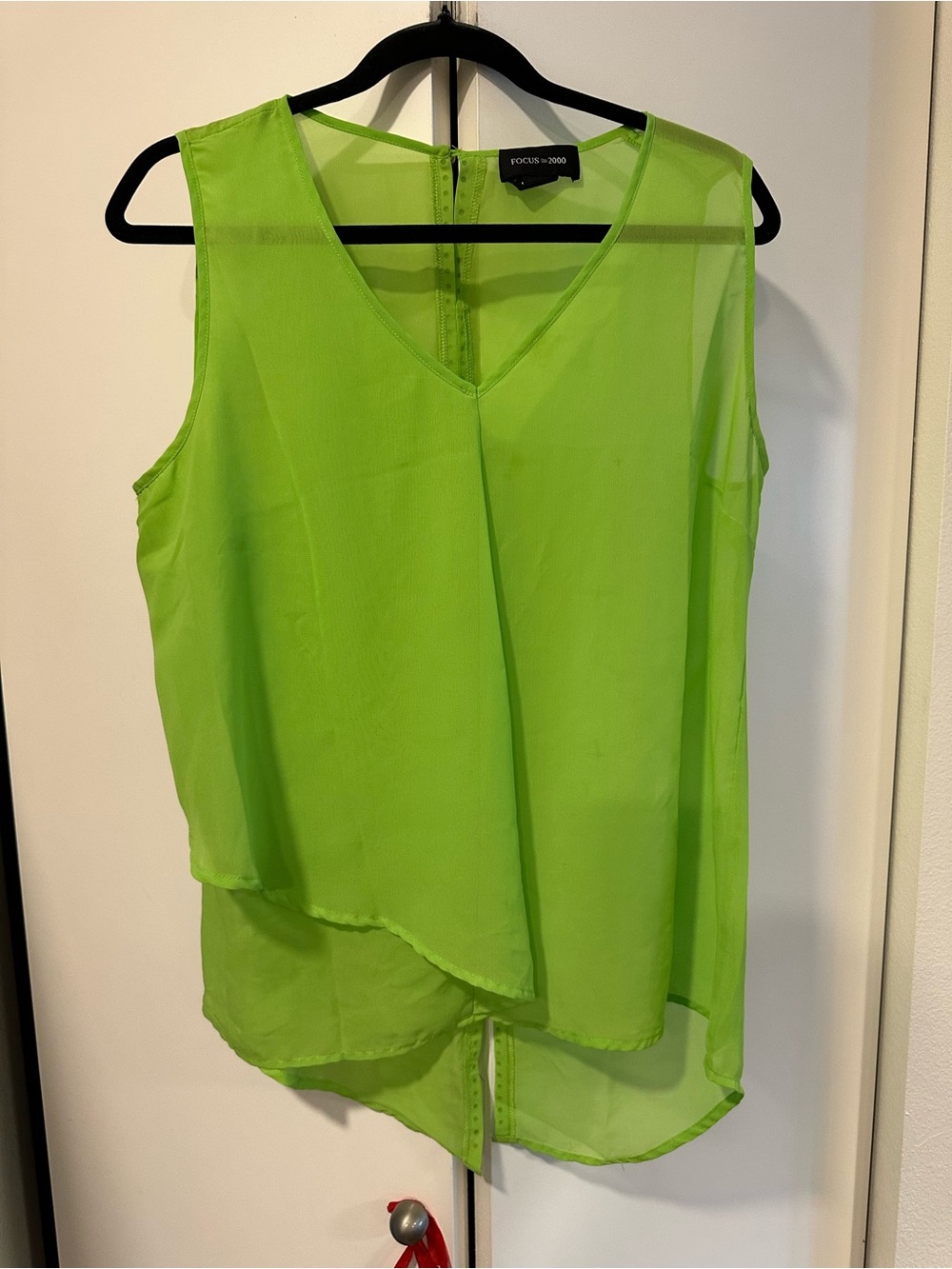 Focus 2000 Women's Lime Neon Green V-Neck Layered Sleeveless Large Top